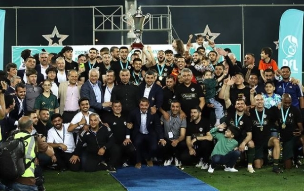 “Qarabağ” klubuna çempionluq kuboku təqdim olunub -FOTOLAR